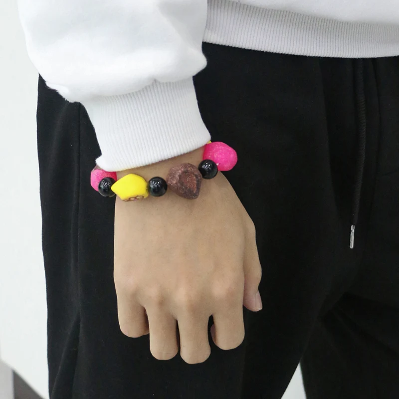 Pulsera de cuentas de resina de dibujos animados