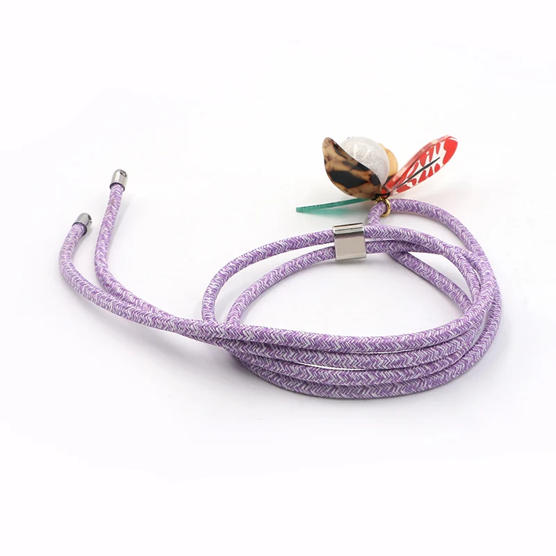 Collar de perlas de centro de flores