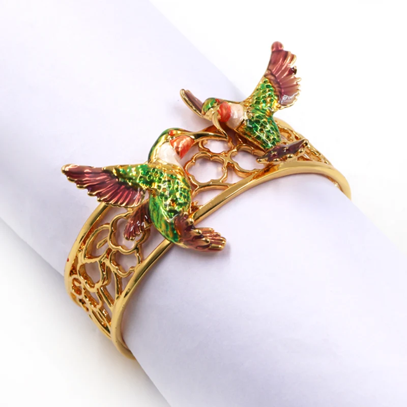 Brazalete de mosca de esmalte chapado en oro