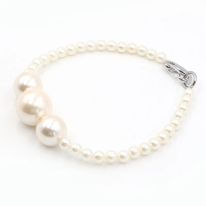 Declaración de collar de perlas